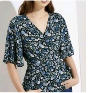NWT LOFT Blouse Top Sz XS Woman Blue Floral Print Short Sleeve Tie Waist #10